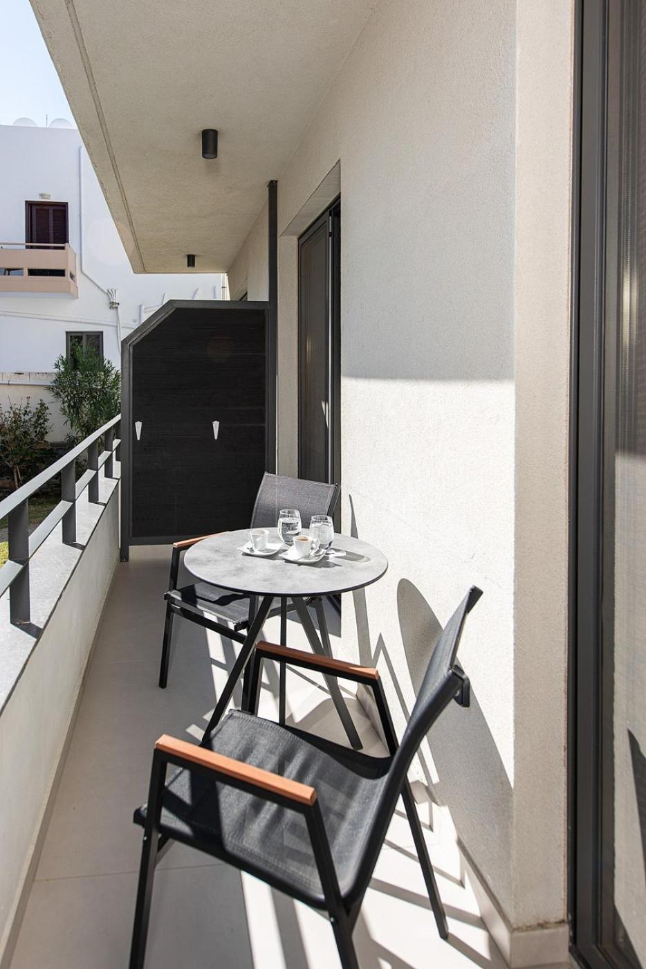Mediterranean Dream Palaiochora Exterior foto